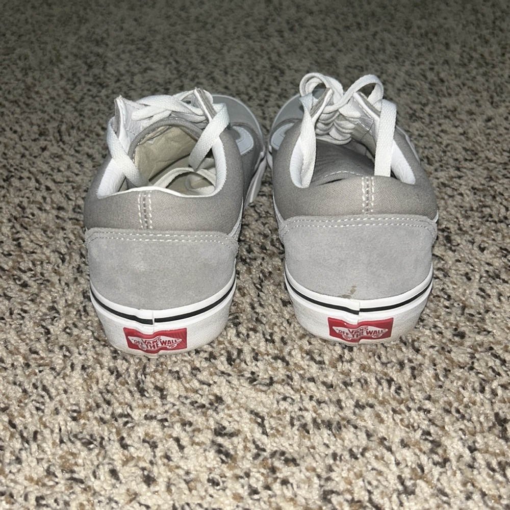 Men’s Vans - Picture 4 of 7